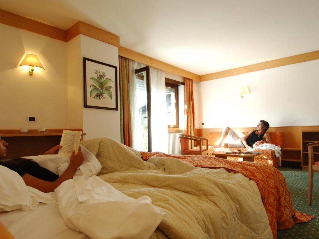 סלבה די ואל גרדנה Hotel Antares חדר תמונה